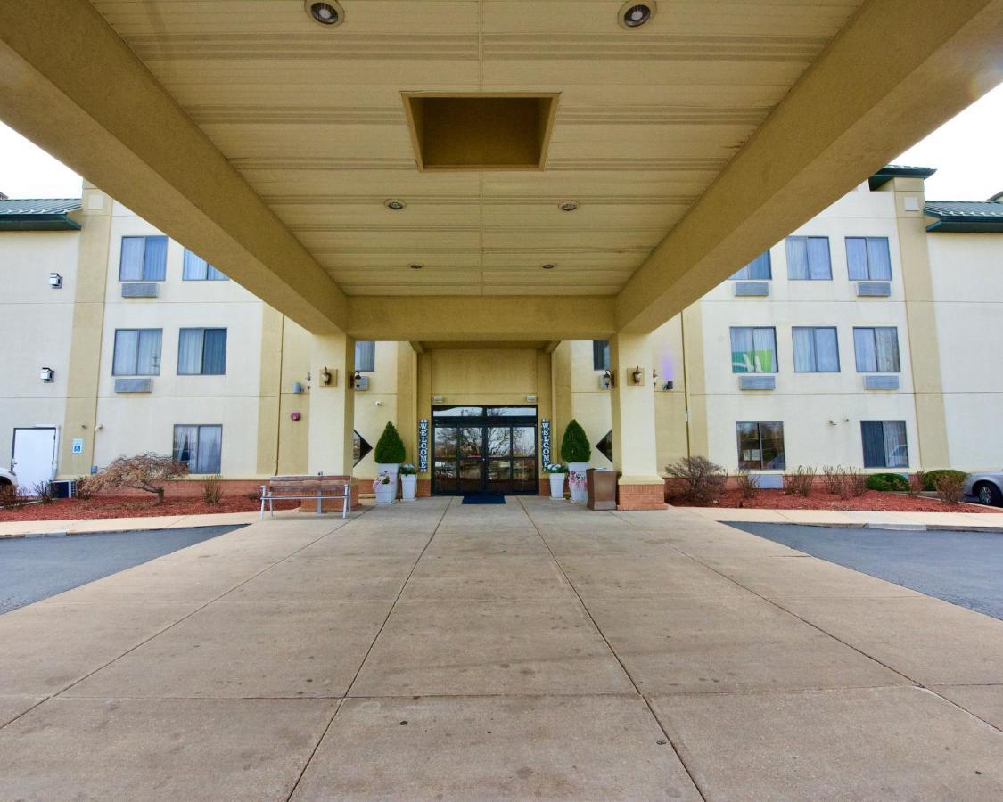 Holiday Inn Express Hotel & Suites Fenton/I-44 By Ihg Экстерьер фото