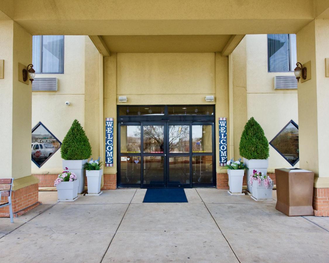 Holiday Inn Express Hotel & Suites Fenton/I-44 By Ihg Экстерьер фото