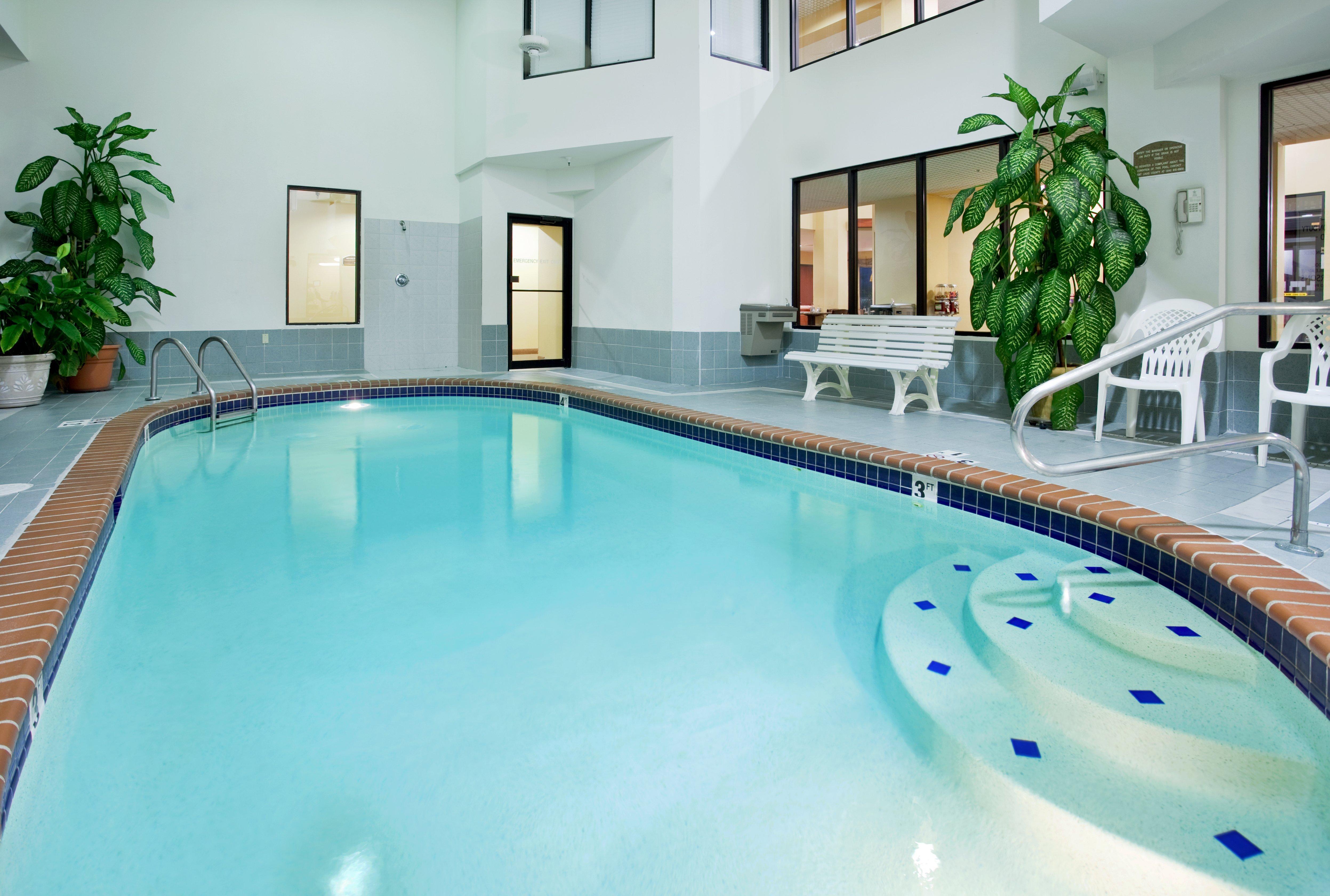 Holiday Inn Express Hotel & Suites Fenton/I-44 By Ihg Экстерьер фото