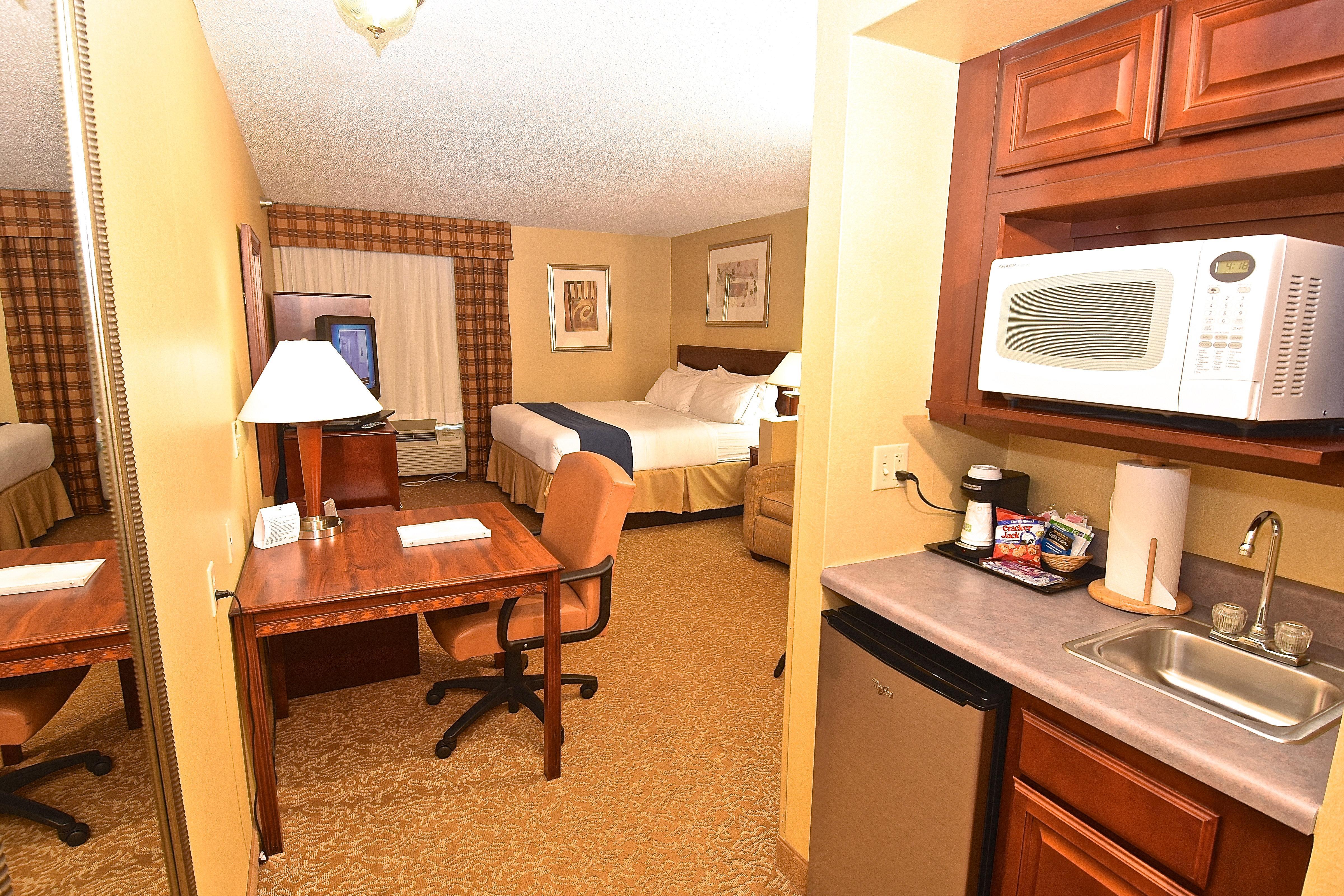 Holiday Inn Express Hotel & Suites Fenton/I-44 By Ihg Экстерьер фото