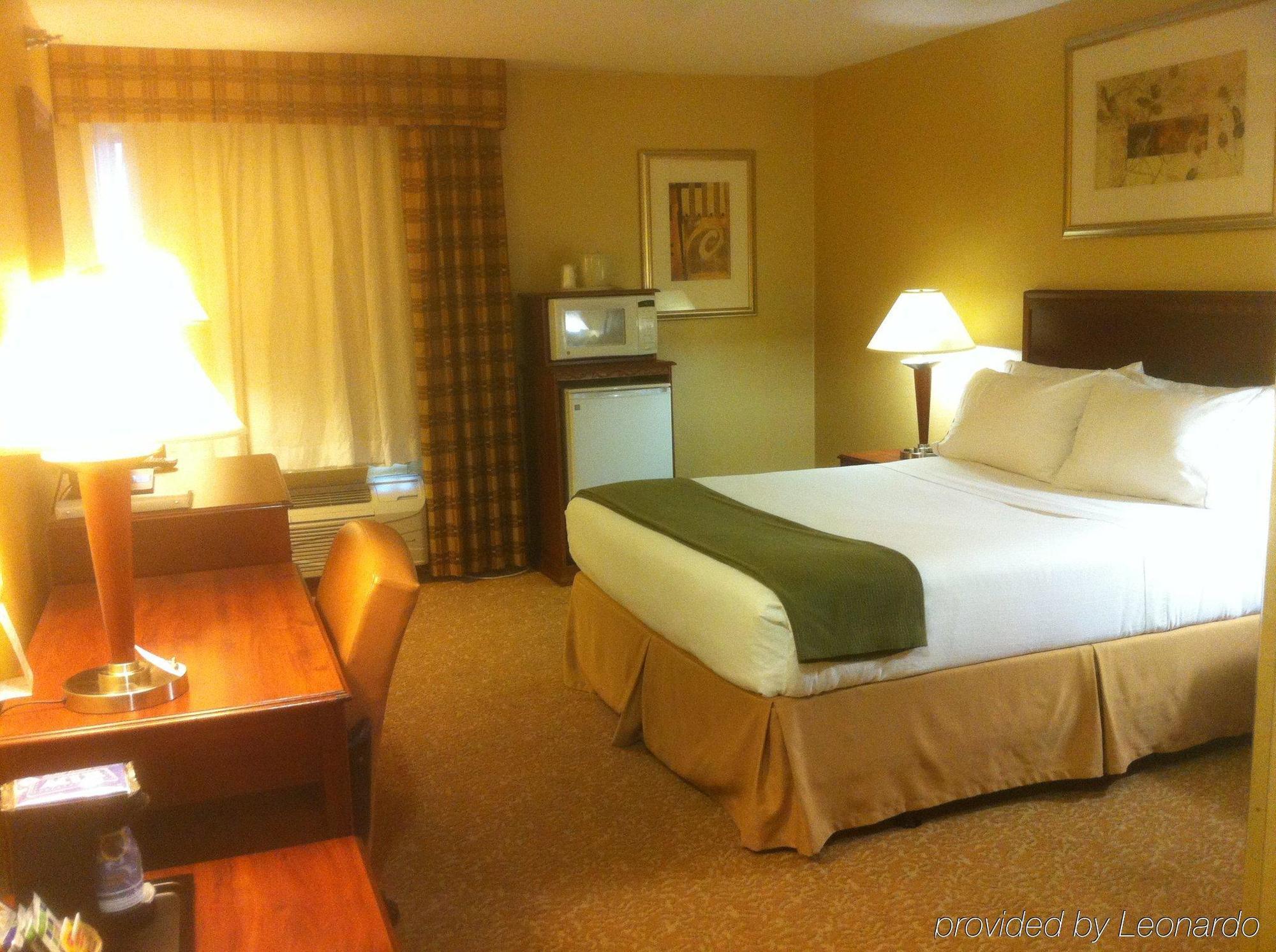 Holiday Inn Express Hotel & Suites Fenton/I-44 By Ihg Экстерьер фото